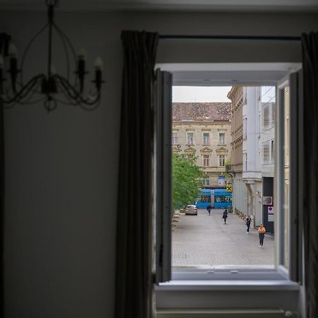 Euro Square Studios Загреб Экстерьер фото