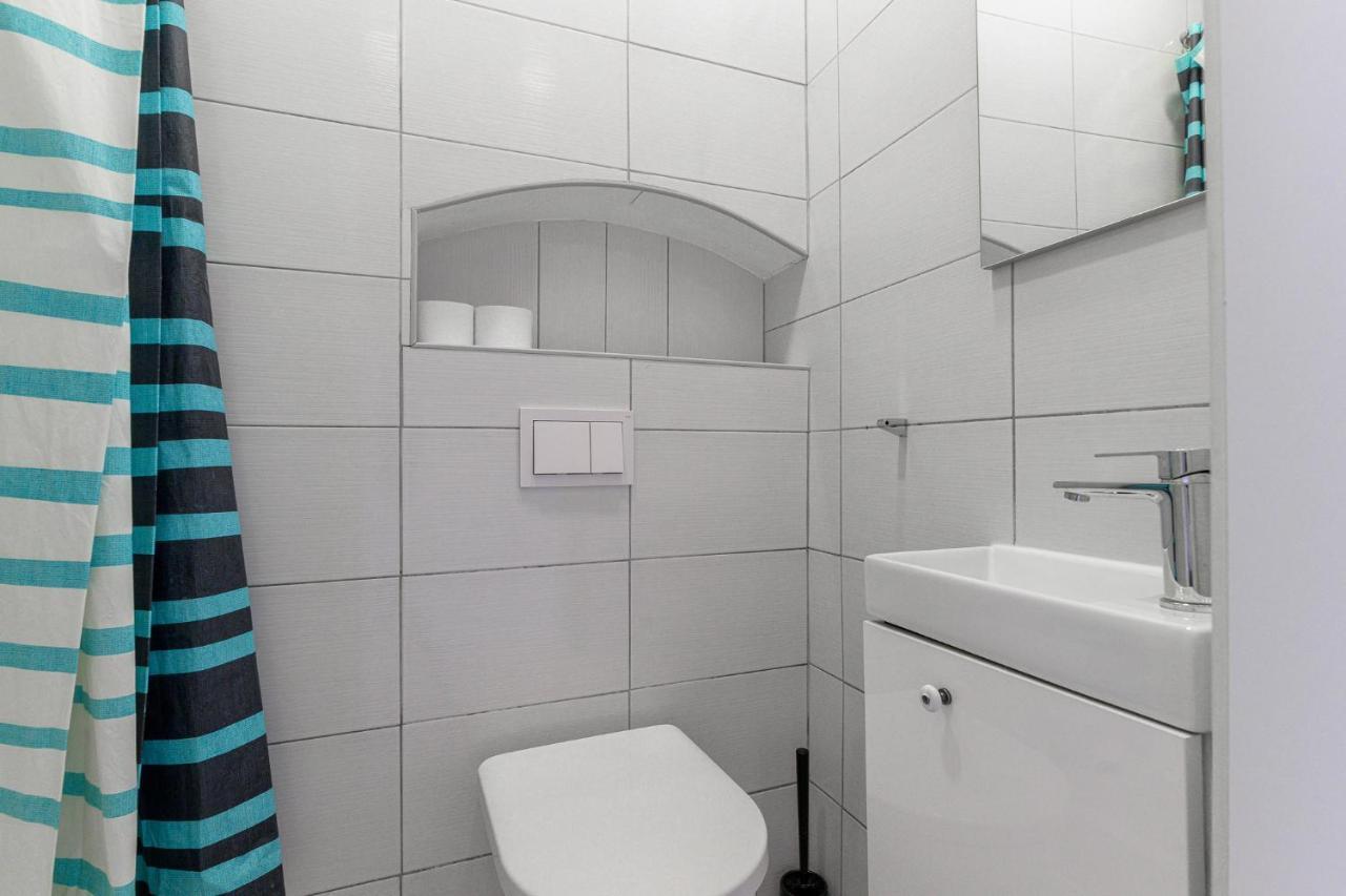 Euro Square Studios Загреб Экстерьер фото